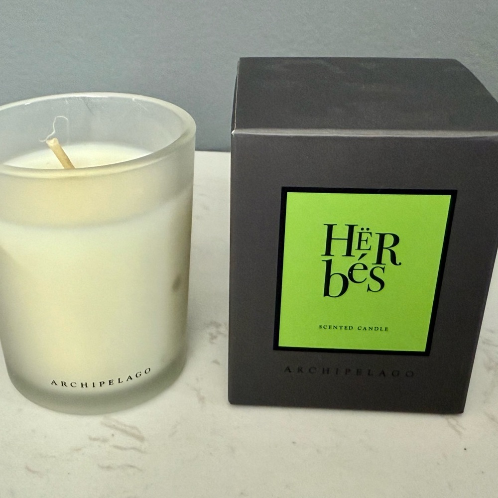 ARCHIPELAGO BOTANICALS Herbes Petite Travel Candle Votive 2.4 oz